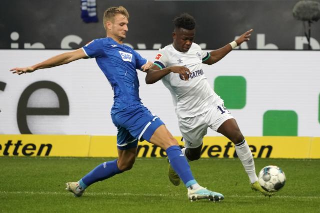 杨瀚森25+10青岛胜江苏 新疆力克广厦取11连胜