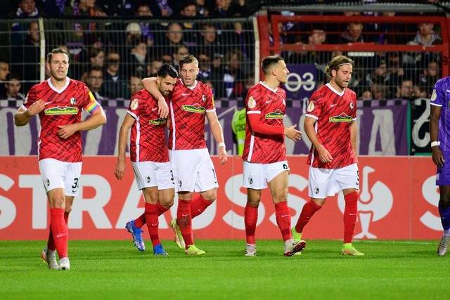 格林37+9+7火箭险胜雷霆10连胜 公牛胜步行者