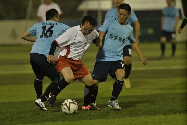 红蓝会曼城陷入怪圈 利物浦神锋发威盼一雪前耻