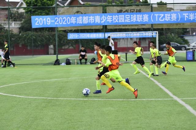 都体：道格拉斯-路易斯不考虑冬窗离开尤文图斯